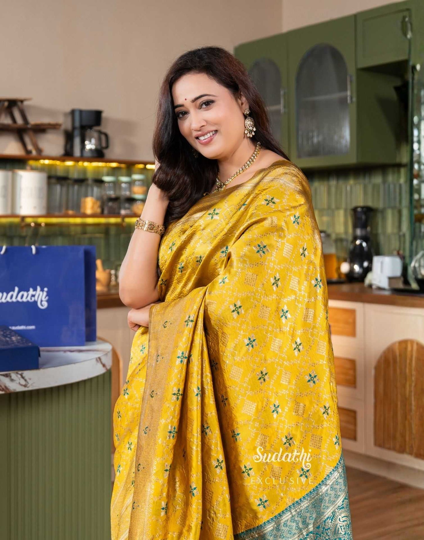 Shweta Tiwari Amber Yellow Banarasi Silk Saree